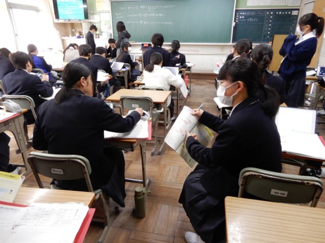 https://higashiura.schoolweb.ne.jp/2320111/blog_img/128984131?tm=20241213115528