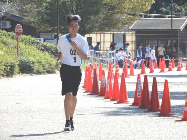 https://higashiura.schoolweb.ne.jp/2320111/blog_img/54242163?tm=20241015080300